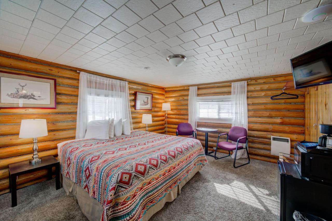 Sportsman'S Lodge Енис Екстериор снимка
