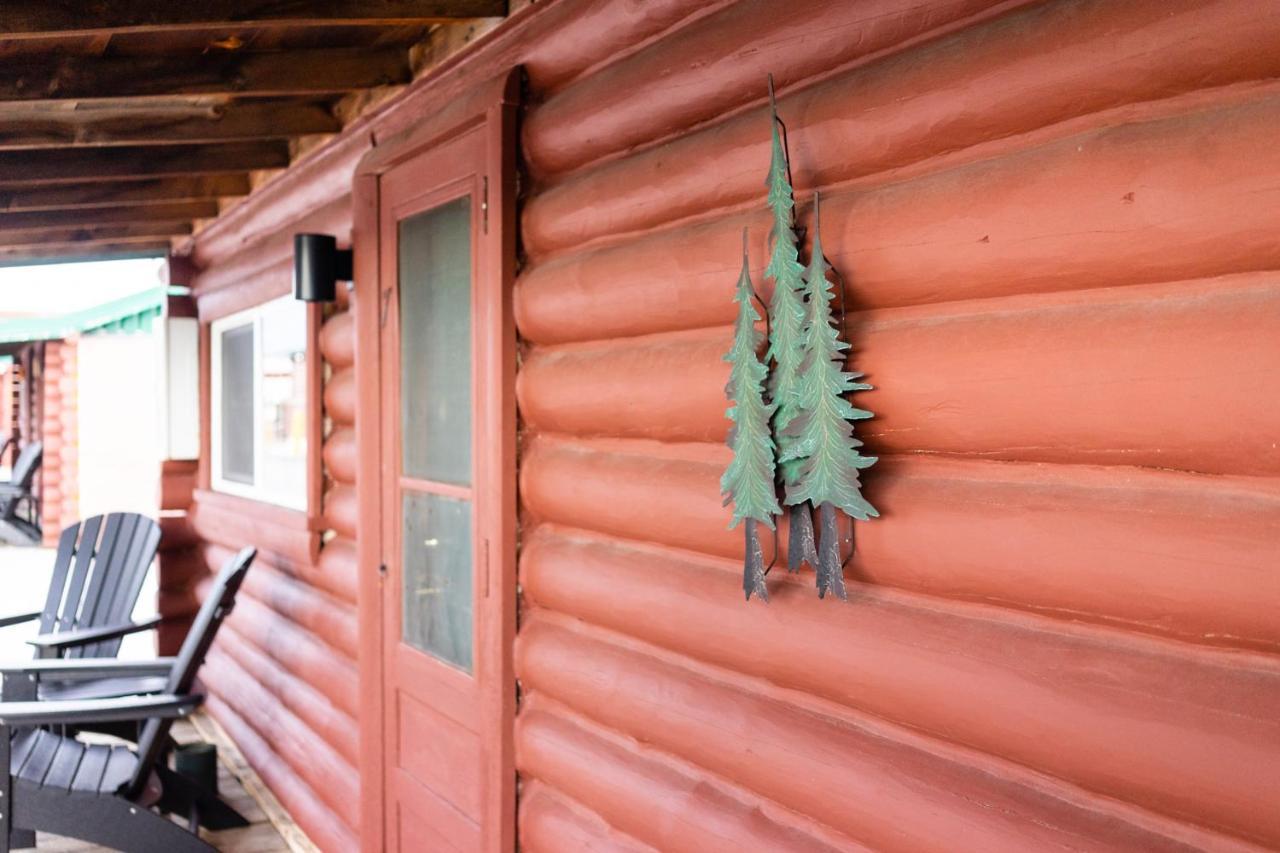 Sportsman'S Lodge Енис Екстериор снимка