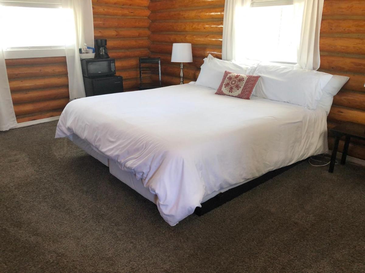 Sportsman'S Lodge Енис Екстериор снимка